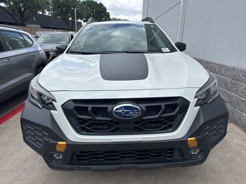 Used 2025 Subaru Outback Wilderness AWD/4WD image 6