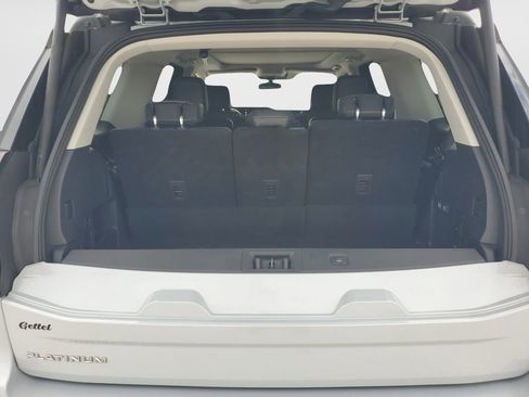 Used 2025 Ford Expedition Platinum AWD/4WD image 24