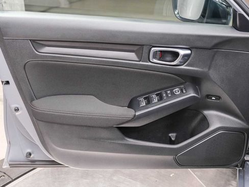 Used 2025 Honda Civic Sport image 25