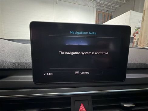 Used 2017 Audi A4 2.0T Premium image 17