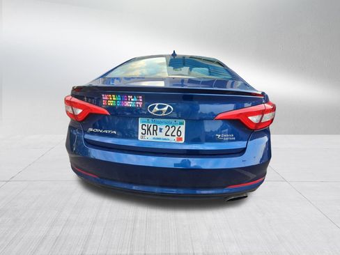 Used 2016 Hyundai Sonata SE FWD image 5