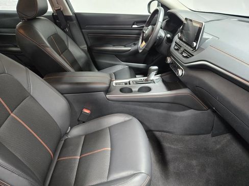Used 2022 Nissan Altima 2.5 SR AWD/4WD image 49