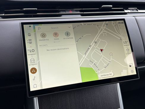 New 2026 Land Rover Range Rover SE AWD/4WD image 17