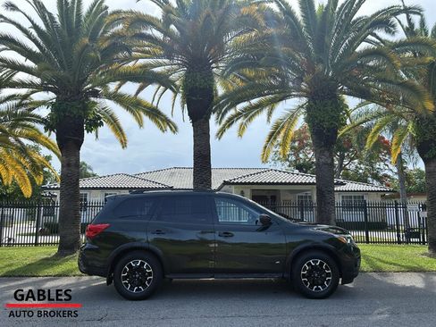 Used 2020 Nissan Pathfinder SV w/ Rock Creek Edition AWD/4WD image 2