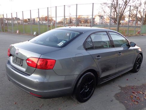 Used 2013 Volkswagen Jetta S image 7