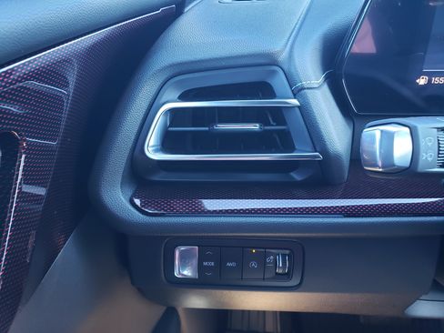 New 2026 Chevrolet Traverse Z71 w/ Driver Confidence Package image 16