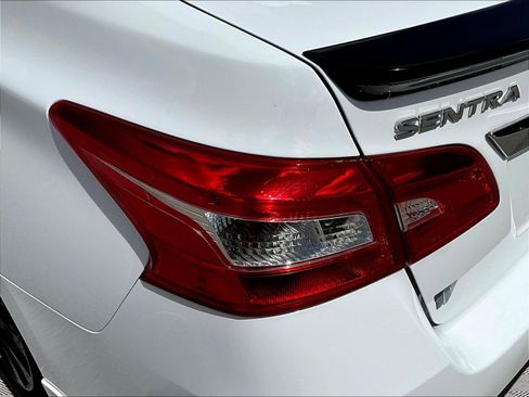 Used 2018 Nissan Sentra S w/ S Midnight Style Package FWD image 23