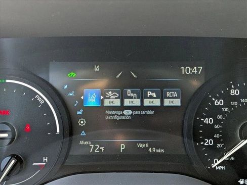 New 2026 Toyota Sienna XLE image 11