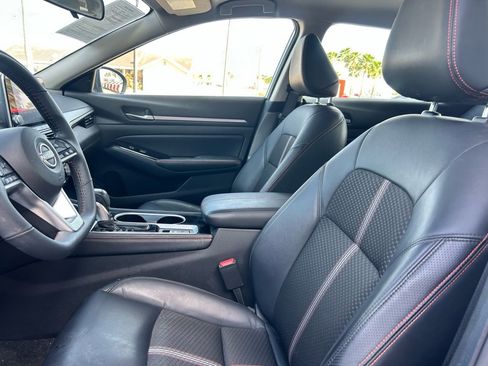 Certified 2024 Nissan Altima 2.5 SR image 10