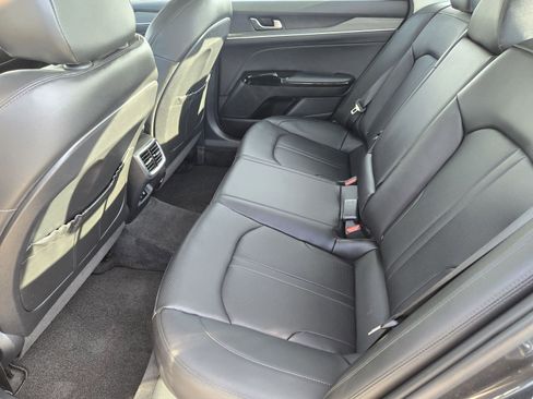 Used 2025 Kia K5 EX image 17