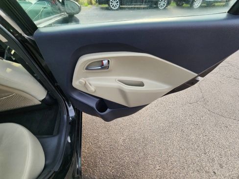 Used 2013 Kia Rio LX image 19