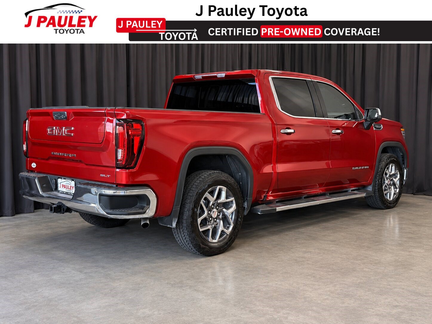 Used 2024 GMC Sierra 1500 SLT w/ SLT Premium Package RWD image 3