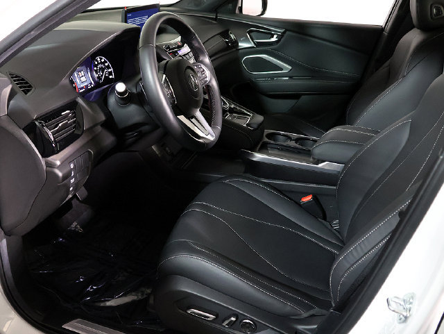 Certified 2025 Acura RDX SH-AWD image 12