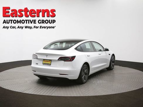 Used 2023 Tesla Model 3 Standard Range image 38