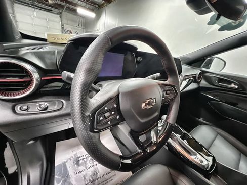 Certified 2026 Chevrolet Trax RS w/ Driver Confidence Package FWD image 10