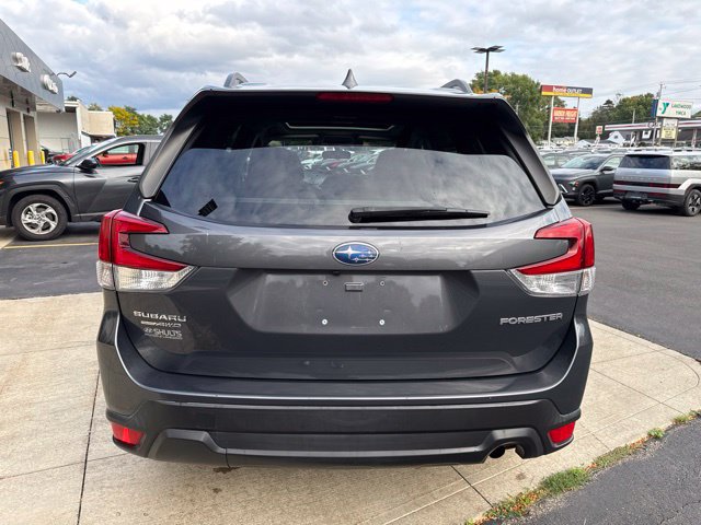 Used 2021 Subaru Forester Premium AWD/4WD image 16
