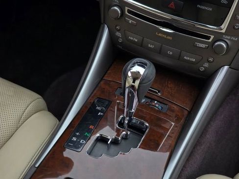 Used 2010 Lexus IS 250 AWD image 20