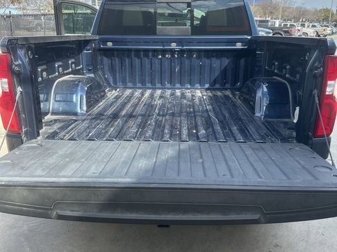 Used 2022 Chevrolet Silverado 1500 LTZ w/ LTZ Convenience Package II image 23