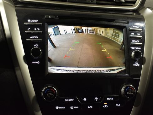 Used 2020 Nissan Murano S w/ Technology Package image 23