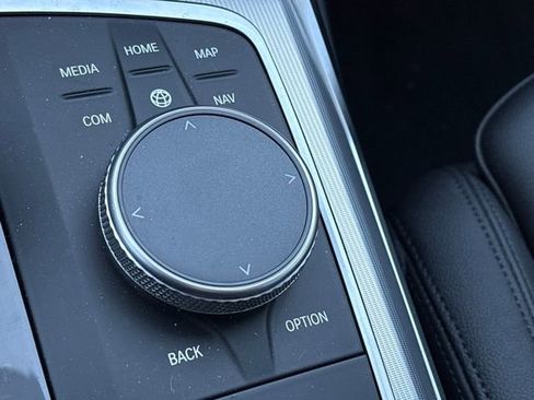 Used 2021 BMW 330i xDrive Sedan w/ Convenience Package image 20