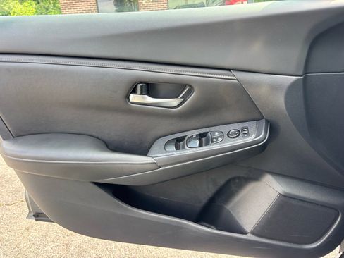 Used 2020 Nissan Sentra SV w/ Electronics Package FWD image 7