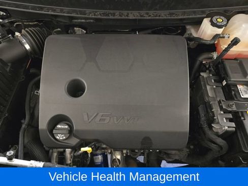 Used 2024 Buick Enclave Essence w/ Sport Touring Edition AWD/4WD image 13