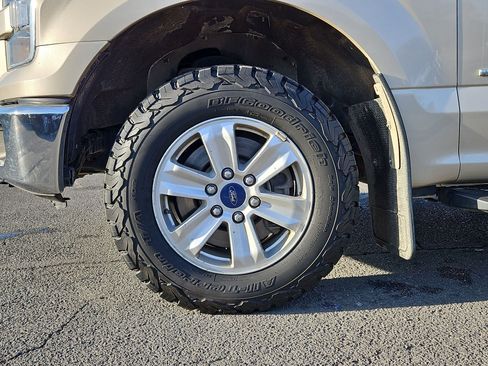 Used 2017 Ford F150 XLT w/ Equipment Group 301A Mid image 13