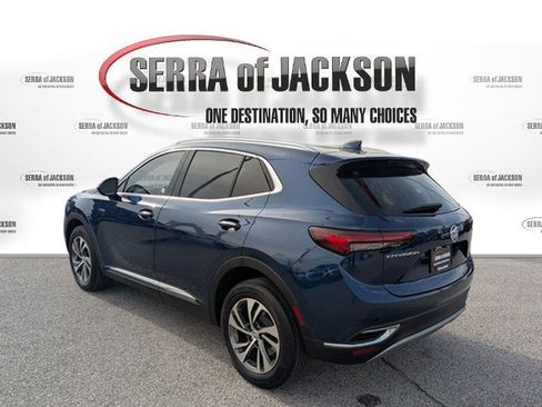 Used 2023 Buick Envision Essence image 2