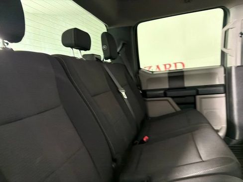 Used 2017 Ford F150 XL w/ Equipment Group 101A Mid RWD image 18