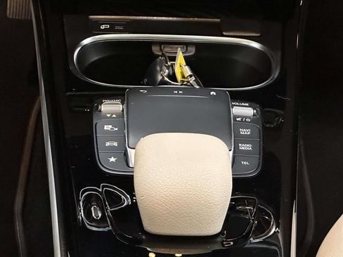 Used 2021 Mercedes-Benz CLA 250 4MATIC image 23