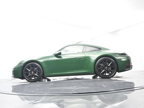 Certified 2025 Porsche 911 Carrera RWD image 48
