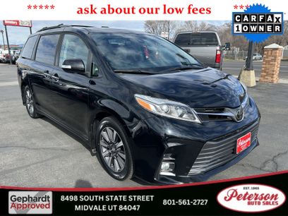 Used 2018 Toyota Sienna Limited w/ Carpet Mat Package