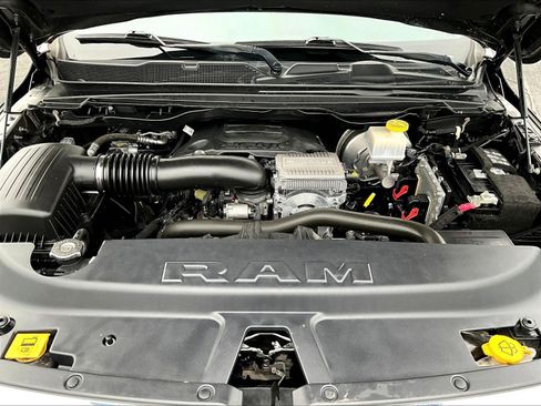 Used 2020 RAM 1500 Big Horn AWD/4WD image 31