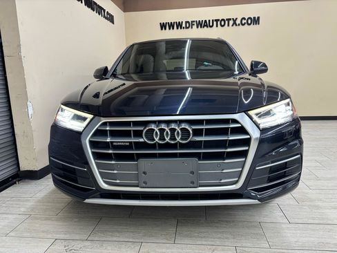 Used 2018 Audi Q5 2.0T Premium Plus w/ Premium Plus Package AWD/4WD image 2
