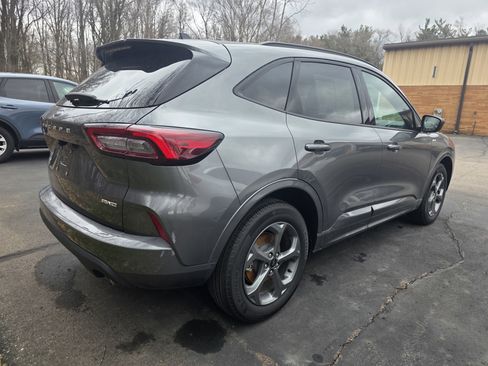 Used 2024 Ford Escape ST-Line w/ Tech Pack #1 image 8