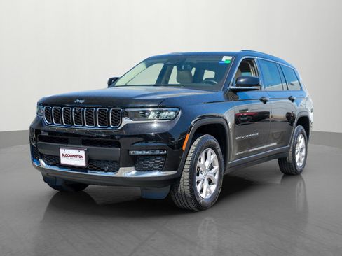 Used 2022 Jeep Grand Cherokee L Limited w/ Luxury Tech Group II AWD/4WD image 3