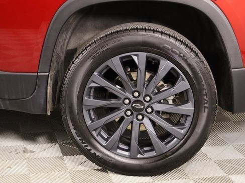 Used 2023 Chevrolet Traverse RS w/ LPO, Floor Liner Package image 19