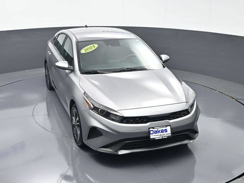 Certified 2024 Kia Forte LXS FWD image 44