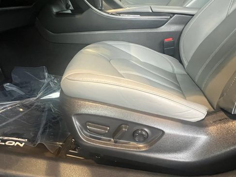 Used 2021 Toyota Avalon XLE w/ Moonroof Package image 20