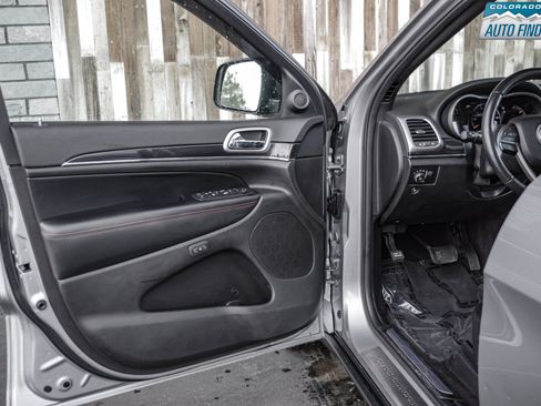 Used 2018 Jeep Grand Cherokee Trailhawk w/ Trailhawk Luxury Group image 10