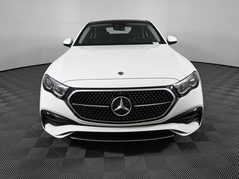 Used 2025 Mercedes-Benz E 350 Sedan image 33