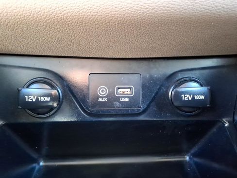 Used 2018 Hyundai Tucson SE w/ Cargo Package image 16