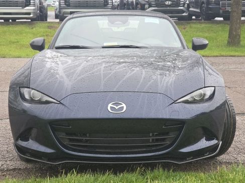 New 2026 MAZDA MX-5 Miata Club w/ Weather Package RWD image 11