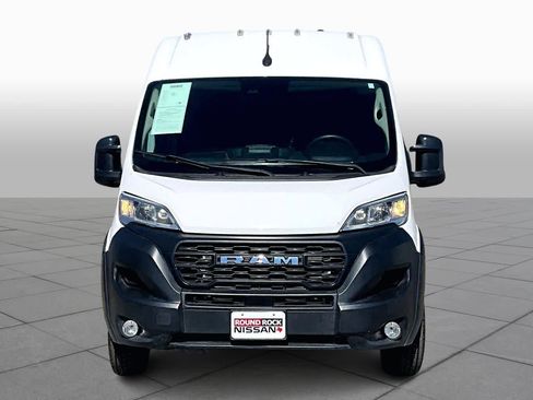 Used 2023 RAM ProMaster 2500 w/ Convenience Group image 4