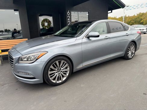 Used 2017 Genesis G80 5.0 Ultimate image 4
