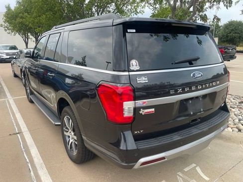 Used 2023 Ford Expedition Max XLT RWD image 2