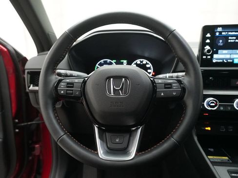 Used 2025 Honda CR-V Sport Touring image 4