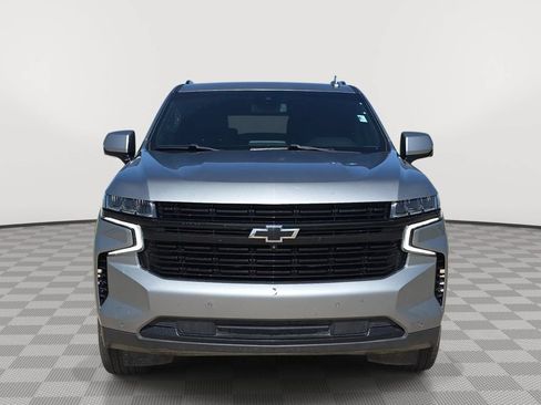Used 2024 Chevrolet Suburban RST w/ Sport Performance Package AWD/4WD image 2
