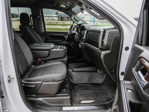 Used 2024 GMC Sierra 2500 SLE w/ SLE Convenience Package AWD/4WD image 13