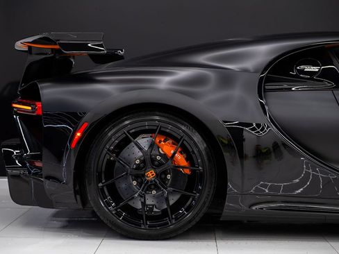 Used 2023 Bugatti Chiron Pur Sport AWD/4WD image 8